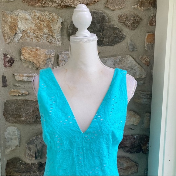 NWT Lilly Pulitzer Madden Dress Jumno Pattern Petal Eyelet Shorefly Blue - Picture 3 of 15